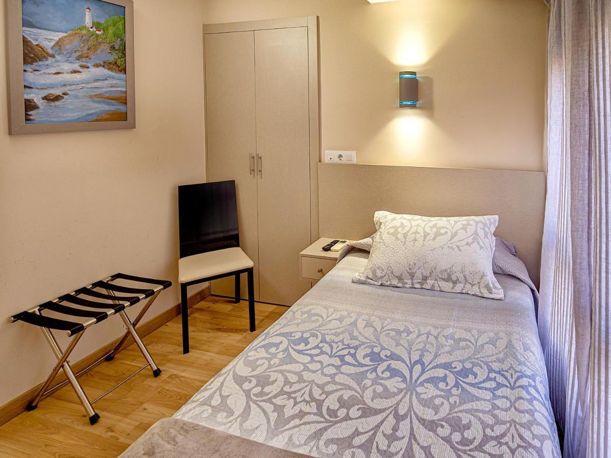 Economy Single Room